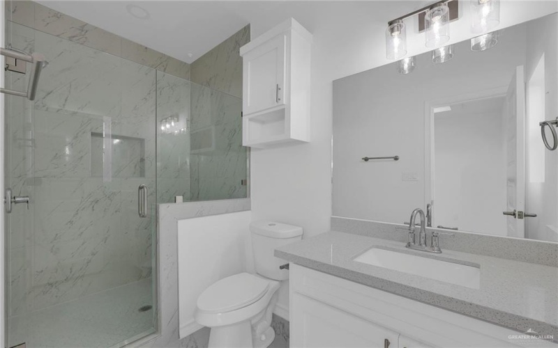 2000 E 1st Street #1, Mission, TX 78572, 3 Bedrooms Bedrooms, ,2 BathroomsBathrooms,Residential Lease,For Rent,2000 E 1st Street,473251