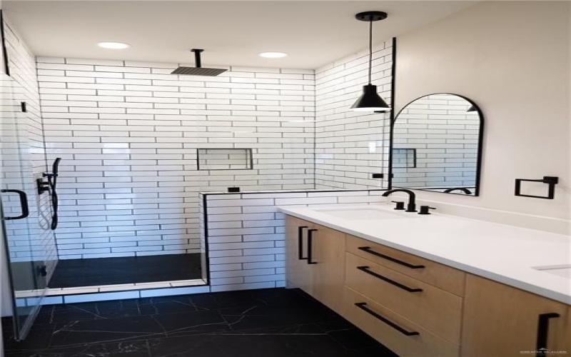 800 W Ruisenor Avenue, Pharr, TX 78577, 3 Bedrooms Bedrooms, ,2 BathroomsBathrooms,Residential,For Sale,800 W Ruisenor Avenue,473394