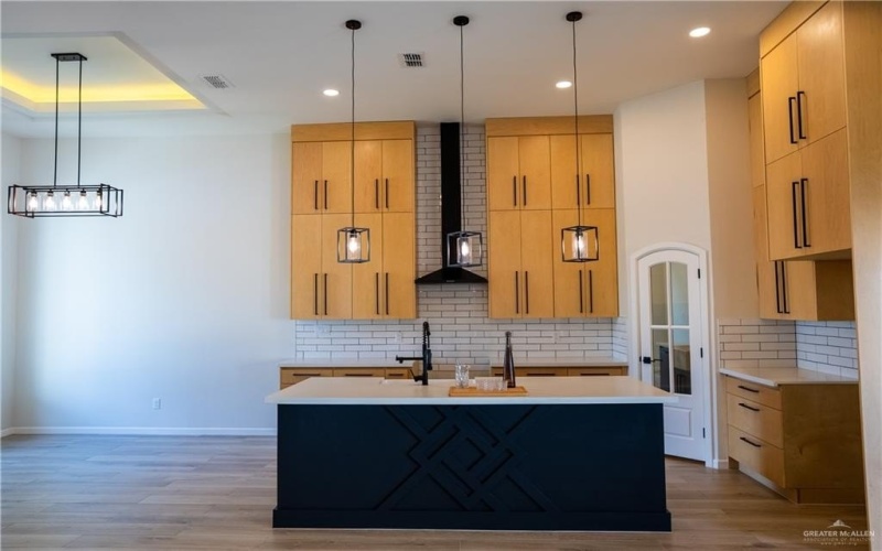 800 W Ruisenor Avenue, Pharr, TX 78577, 3 Bedrooms Bedrooms, ,2 BathroomsBathrooms,Residential,For Sale,800 W Ruisenor Avenue,473394