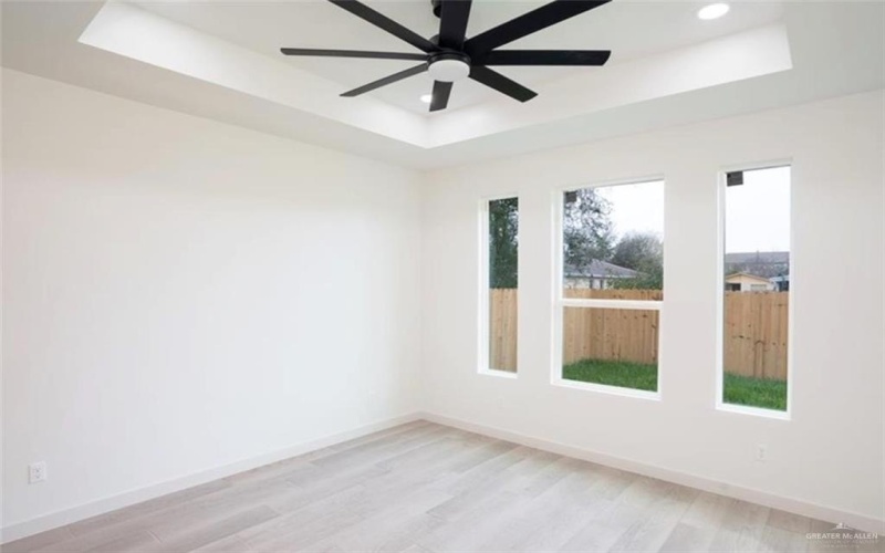 715 N Esperanza Street, Pharr, TX 78577, 3 Bedrooms Bedrooms, ,2 BathroomsBathrooms,Residential,For Sale,715 N Esperanza Street,473450