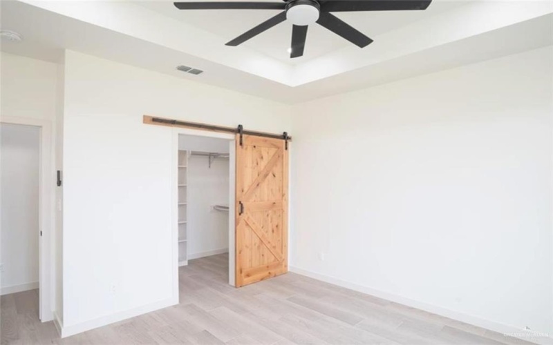 715 N Esperanza Street, Pharr, TX 78577, 3 Bedrooms Bedrooms, ,2 BathroomsBathrooms,Residential,For Sale,715 N Esperanza Street,473450