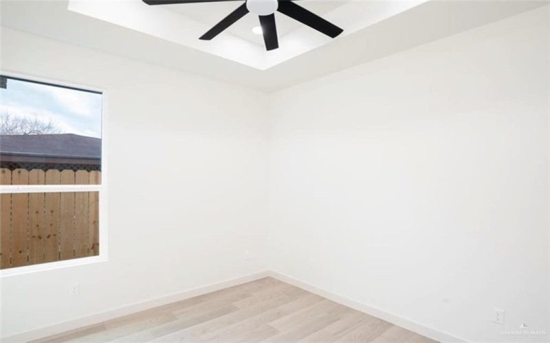 715 N Esperanza Street, Pharr, TX 78577, 3 Bedrooms Bedrooms, ,2 BathroomsBathrooms,Residential,For Sale,715 N Esperanza Street,473450