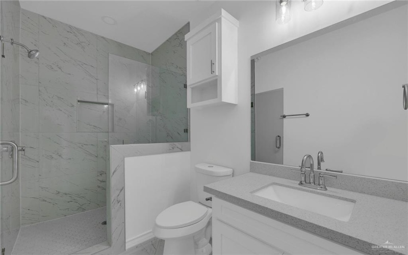 2000 E 1st Street #2, Mission, TX 78572, 2 Bedrooms Bedrooms, ,2 BathroomsBathrooms,Residential Lease,For Rent,2000 E 1st Street,473495