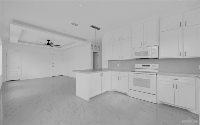 2000 E 1st Street #4, Mission, TX 78572, 2 Bedrooms Bedrooms, ,2 BathroomsBathrooms,Residential Lease,For Rent,2000 E 1st Street,473497