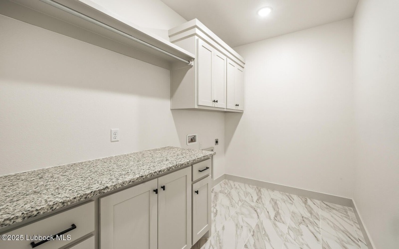 8912 Co Rd 2700, Lubbock, TX 79404, 3 Habitaciones Habitaciones , ,2 BañosBaños,Residential,En Venta,8912 Co Rd 2700,202556129