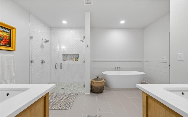 2300 Farm To Market 2095 Farm to Market Road, Cameron, TX 76520, 4 Bedrooms Bedrooms, ,3 BathroomsBathrooms,Residential,For Sale,2300 Farm To Market 2095 Farm to Market Road,25003833
