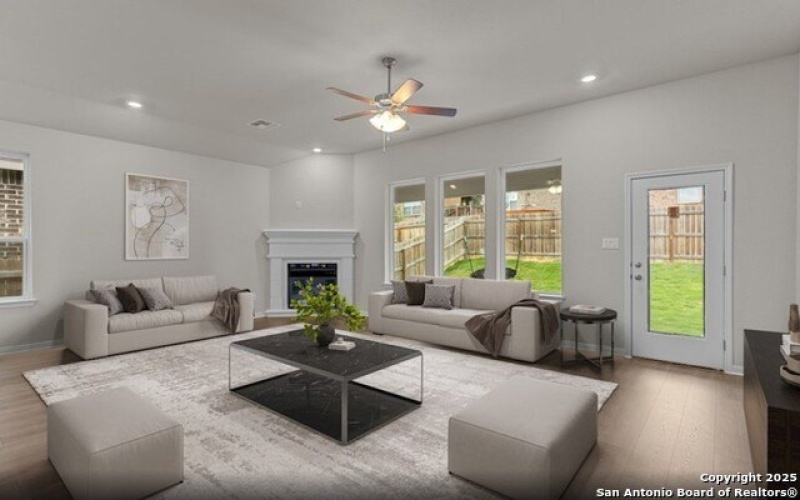2725 Rio Primero Road, Seguin, TX 78155, 3 Bedrooms Bedrooms, ,2 BathroomsBathrooms,Residential,For Sale,2725 Rio Primero Road,1874810