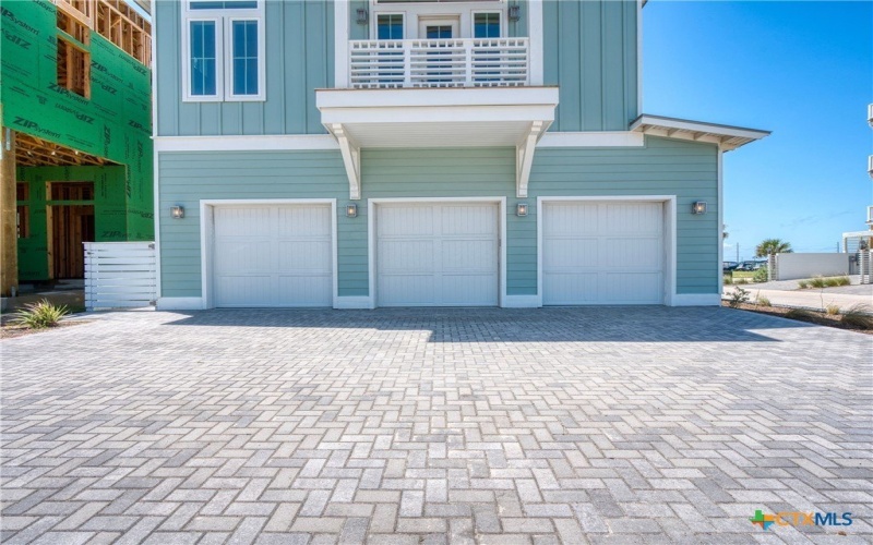 506 Sunrise Ave, Port Aransas, TX 78373, 5 Bedrooms Bedrooms, ,6 BathroomsBathrooms,Residential,For Sale,506 Sunrise Ave,581549