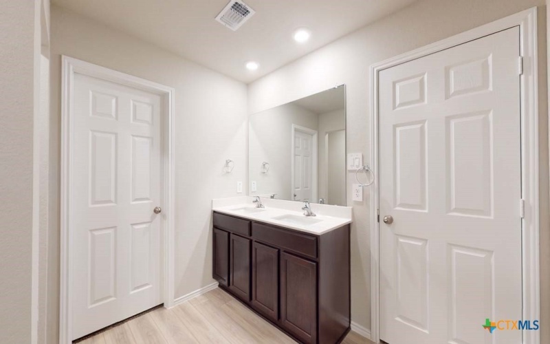 1119 Sarah Drive, Belton, TX 76513, 3 Habitaciones Habitaciones , ,2 BañosBaños,Residential,En Venta,1119 Sarah Drive,583052