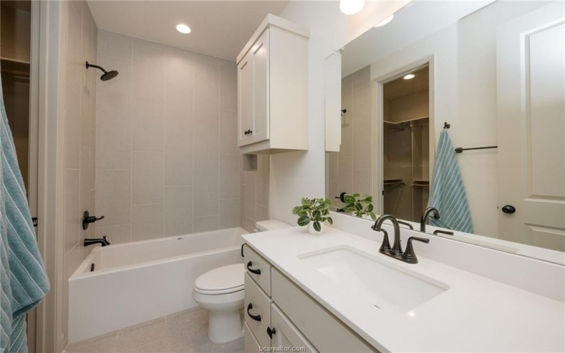3637 Slocum Hill Drive, College Station, TX 77845, 4 Bedrooms Bedrooms, ,3 BathroomsBathrooms,Residential,For Sale,3637 Slocum Hill Drive,25006838