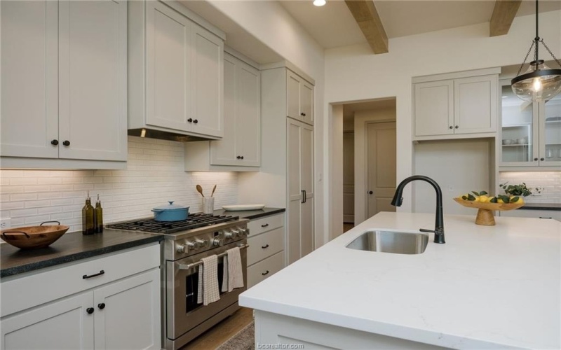 3637 Slocum Hill Drive, College Station, TX 77845, 4 Bedrooms Bedrooms, ,3 BathroomsBathrooms,Residential,For Sale,3637 Slocum Hill Drive,25006838