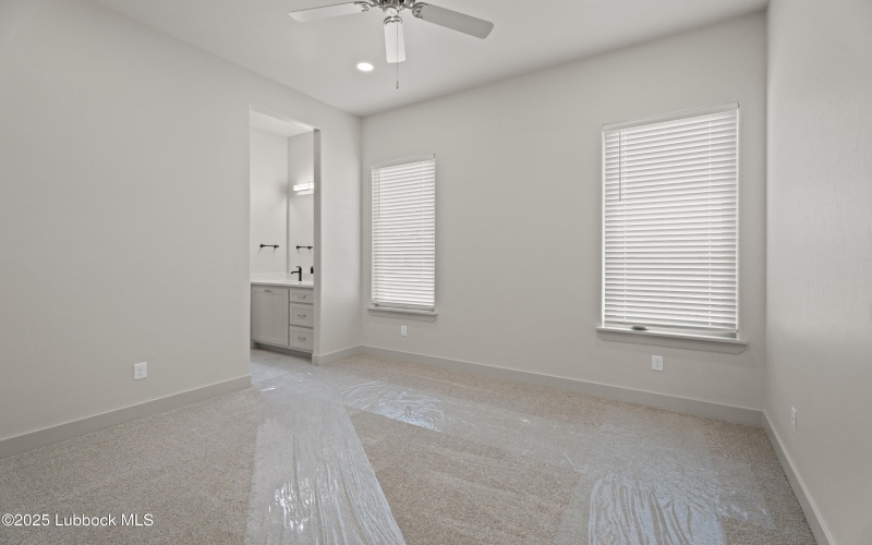 4614 138th Place, Lubbock, TX 79424, 4 Bedrooms Bedrooms, ,3 BathroomsBathrooms,Residential,For Sale,4614 138th Place,202556180