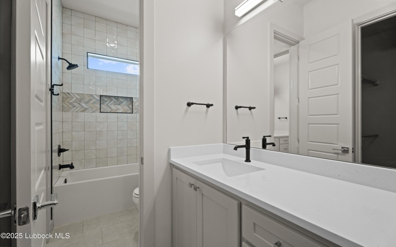 4614 138th Place, Lubbock, TX 79424, 4 Bedrooms Bedrooms, ,3 BathroomsBathrooms,Residential,For Sale,4614 138th Place,202556180