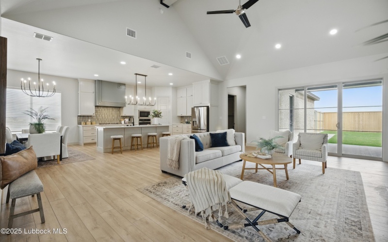 4614 138th Place, Lubbock, TX 79424, 4 Bedrooms Bedrooms, ,3 BathroomsBathrooms,Residential,For Sale,4614 138th Place,202556180