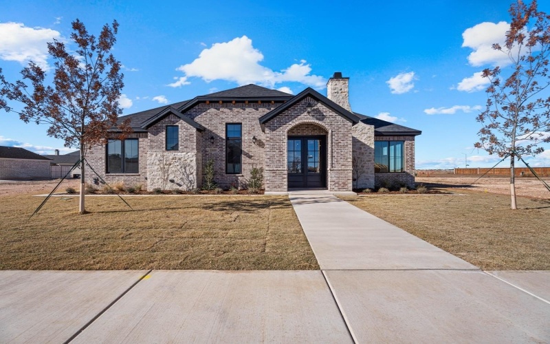 13808 Utica Avenue, Lubbock, TX 79424, 4 Habitaciones Habitaciones , ,3 BañosBaños,Residential,En Venta,13808 Utica Avenue,202556182