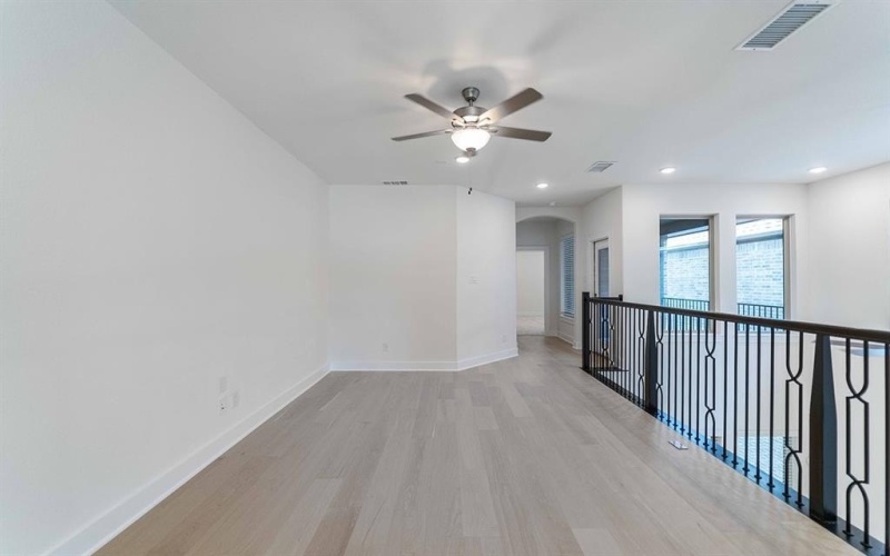 6517 Millie Way, McKinney, TX 75070, 3 Bedrooms Bedrooms, ,3 BathroomsBathrooms,Residential,For Sale,6517 Millie Way,20586352
