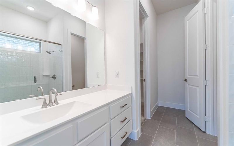 6517 Millie Way, McKinney, TX 75070, 3 Bedrooms Bedrooms, ,3 BathroomsBathrooms,Residential,For Sale,6517 Millie Way,20586352