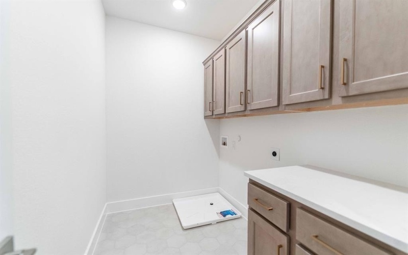 6517 Millie Way, McKinney, TX 75070, 3 Bedrooms Bedrooms, ,3 BathroomsBathrooms,Residential,For Sale,6517 Millie Way,20586352