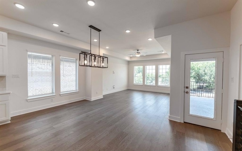 6513 Millie Way, McKinney, TX 75070, 3 Bedrooms Bedrooms, ,3 BathroomsBathrooms,Residential,For Sale,6513 Millie Way,20623088