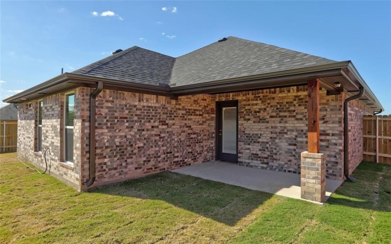 611 Nolan Drive, Sherman, TX 75092, 3 Bedrooms Bedrooms, ,2 BathroomsBathrooms,Residential Lease,For Rent,611 Nolan Drive,20946595