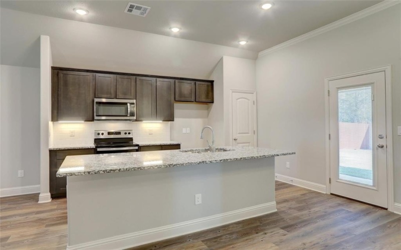 611 Nolan Drive, Sherman, TX 75092, 3 Bedrooms Bedrooms, ,2 BathroomsBathrooms,Residential Lease,For Rent,611 Nolan Drive,20946595