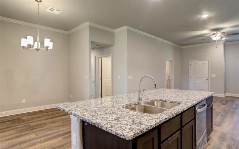 611 Nolan Drive, Sherman, TX 75092, 3 Bedrooms Bedrooms, ,2 BathroomsBathrooms,Residential Lease,For Rent,611 Nolan Drive,20946595