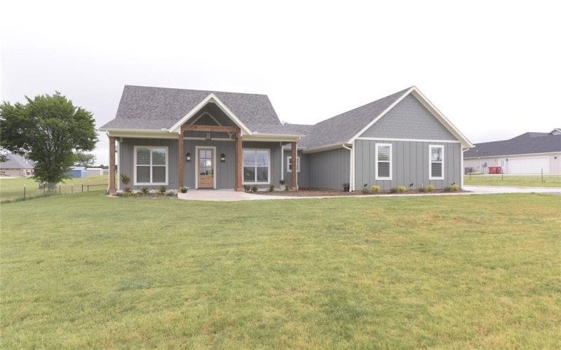 507 Wortham Road, Whitewright, TX 75491, 3 Bedrooms Bedrooms, ,2 BathroomsBathrooms,Residential,For Sale,507 Wortham Road,20954725