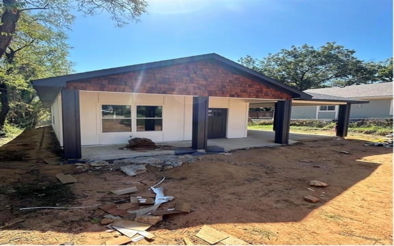 622 E Woodard Street, Denison, TX 75021, 3 Bedrooms Bedrooms, ,2 BathroomsBathrooms,Residential,For Sale,622 E Woodard Street,20963392