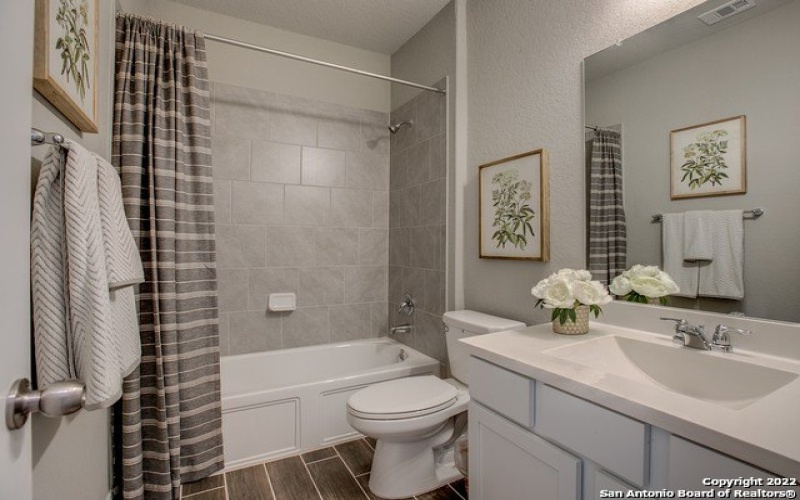 5542 Wilder St, New Braunfels, TX 78132, 4 Bedrooms Bedrooms, ,3 BathroomsBathrooms,Residential,For Sale,5542 Wilder St,1874923