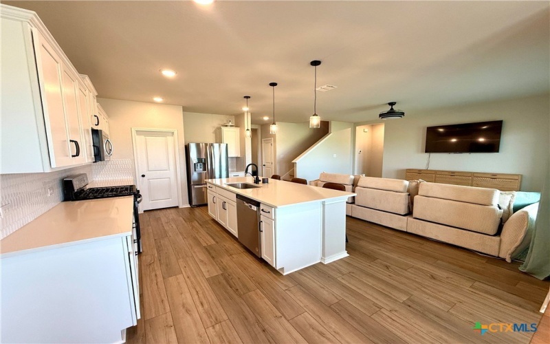 118 Beveridge Road, Seguin, TX 78155, 4 Bedrooms Bedrooms, ,3 BathroomsBathrooms,Residential Lease,For Rent,118 Beveridge Road,583082