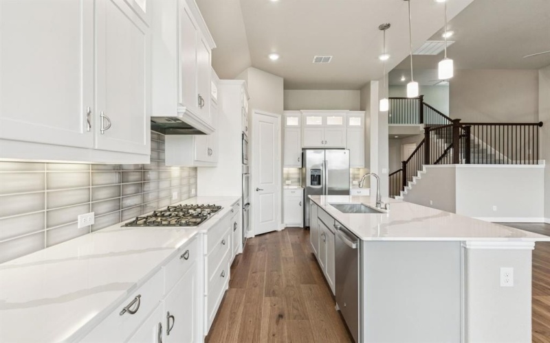 604 Quaint Pond Lane, Argyle, TX 76226, 5 Bedrooms Bedrooms, ,5 BathroomsBathrooms,Residential,For Sale,604 Quaint Pond Lane,20964327