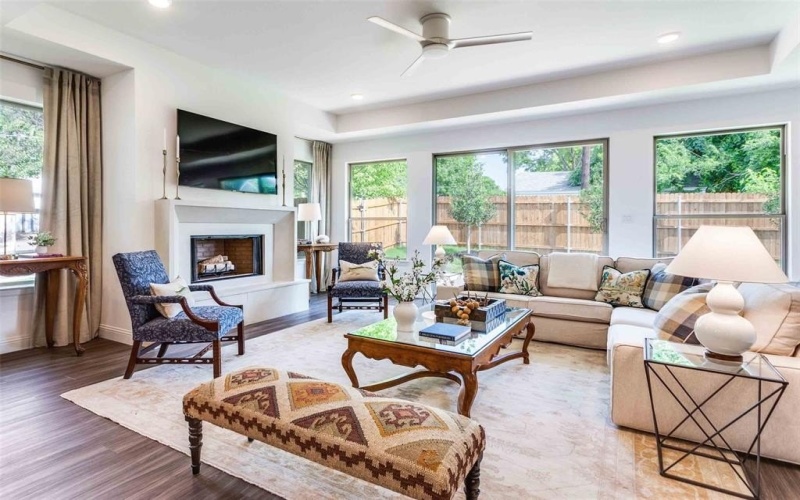 3736 El Campo, Fort Worth, TX 76107, 3 Bedrooms Bedrooms, ,2 BathroomsBathrooms,Residential,For Sale,3736 El Campo,20965408