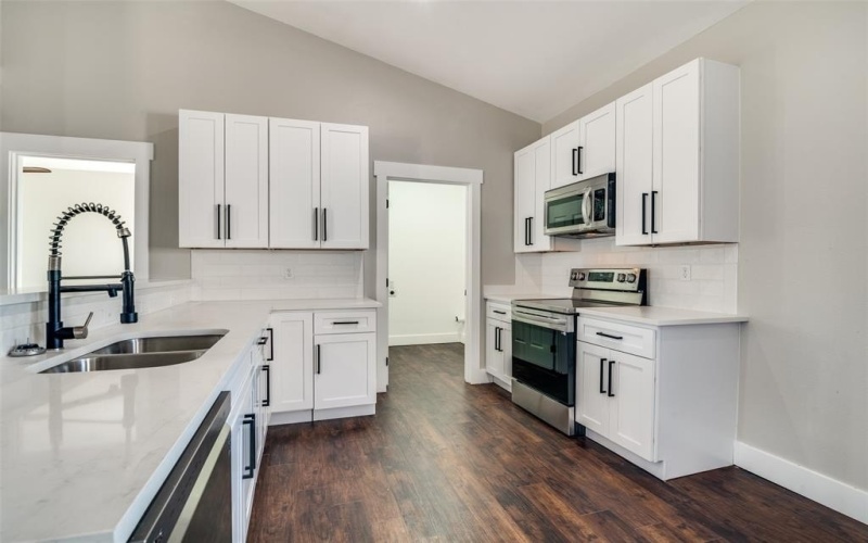 6358 Abner Road, Terrell, TX 75161, 3 Bedrooms Bedrooms, ,2 BathroomsBathrooms,Residential,For Sale,6358 Abner Road,20965564