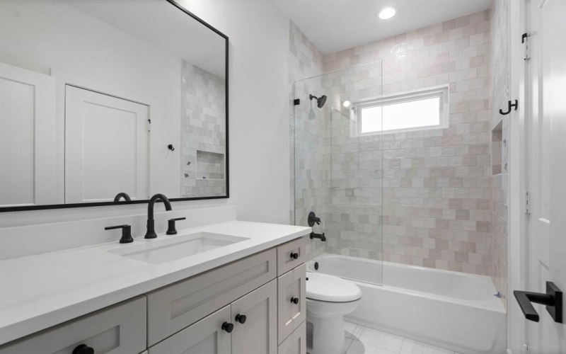5539 Longview, Dallas, TX 75206, 3 Bedrooms Bedrooms, ,3 BathroomsBathrooms,Residential Lease,For Rent,5539 Longview,20965882