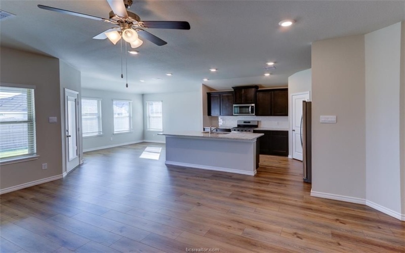 1148 Canton Drive, College Station, TX 77845, 4 Bedrooms Bedrooms, ,3 BathroomsBathrooms,Residential Lease,For Rent,1148 Canton Drive,25004413