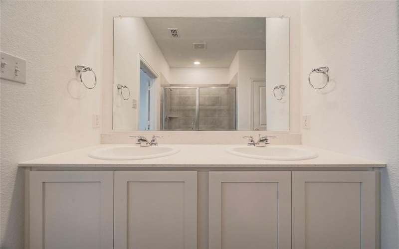 14837 Lone Rock Lane, Fort Worth, TX 76052, 4 Habitaciones Habitaciones , ,2 BañosBaños,Residential Lease,En Alquiler,14837 Lone Rock Lane,20965942