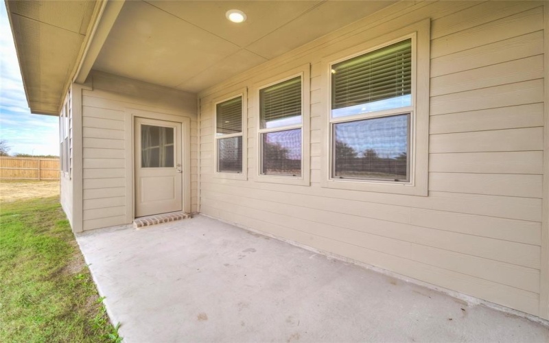 14837 Lone Rock Lane, Fort Worth, TX 76052, 4 Habitaciones Habitaciones , ,2 BañosBaños,Residential Lease,En Alquiler,14837 Lone Rock Lane,20965942