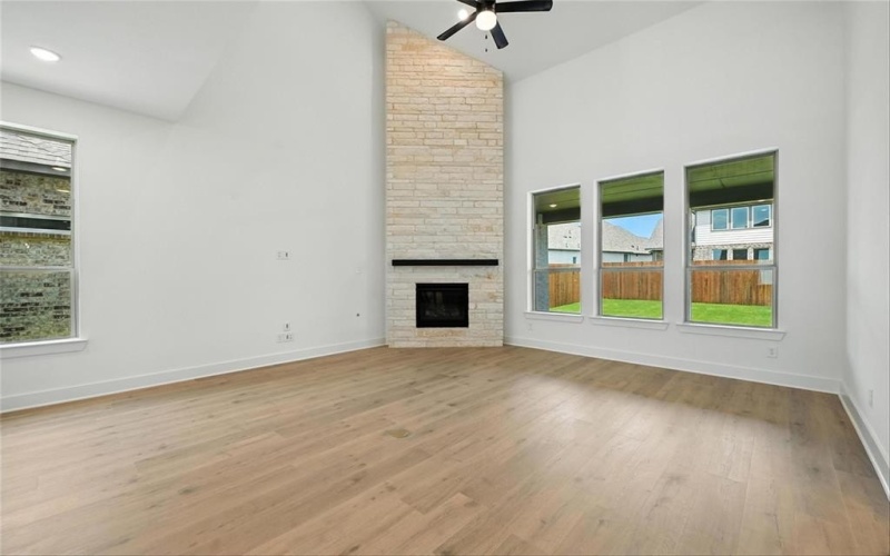 737 Purple Dome Drive, Fort Worth, TX 76247, 4 Habitaciones Habitaciones , ,5 BañosBaños,Residential,En Venta,737 Purple Dome Drive,20966105