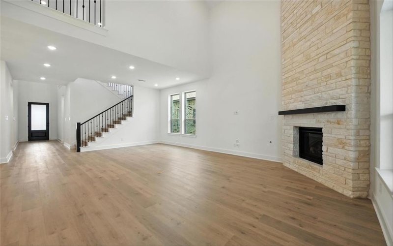 737 Purple Dome Drive, Fort Worth, TX 76247, 4 Habitaciones Habitaciones , ,5 BañosBaños,Residential,En Venta,737 Purple Dome Drive,20966105