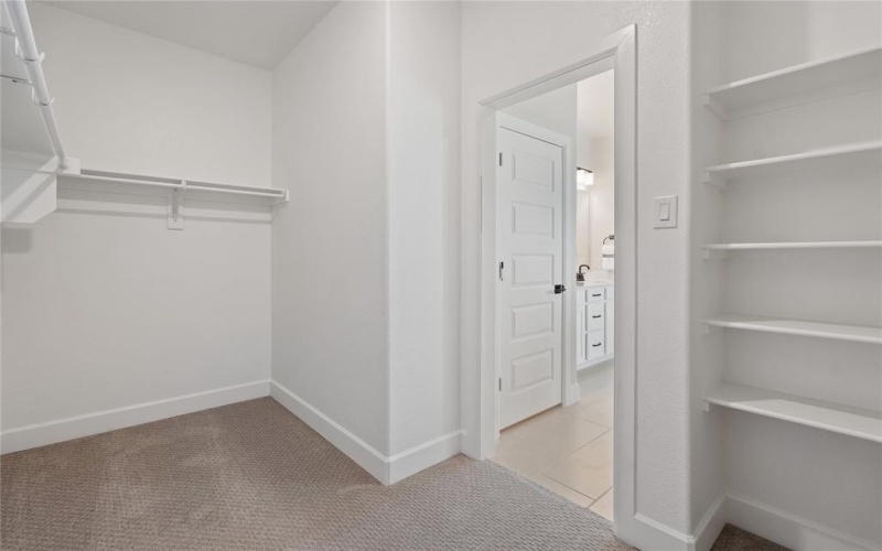 2204 Valencia Drive, Little Elm, TX 75068, 4 Bedrooms Bedrooms, ,3 BathroomsBathrooms,Residential,For Sale,2204 Valencia Drive,20966158
