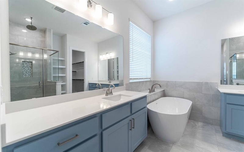 211 Condor Court, Heath, TX 75126, 5 Habitaciones Habitaciones , ,5 BañosBaños,Residential,En Venta,211 Condor Court,20966291