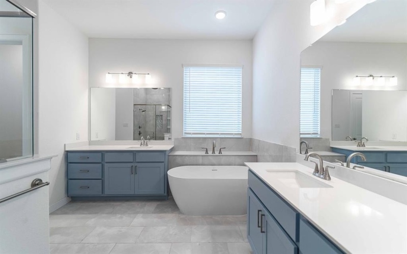 211 Condor Court, Heath, TX 75126, 5 Habitaciones Habitaciones , ,5 BañosBaños,Residential,En Venta,211 Condor Court,20966291