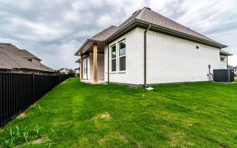 1418 Morris Crossing, Heath, TX 75126, 4 Bedrooms Bedrooms, ,2 BathroomsBathrooms,Residential,For Sale,1418 Morris Crossing,20966333