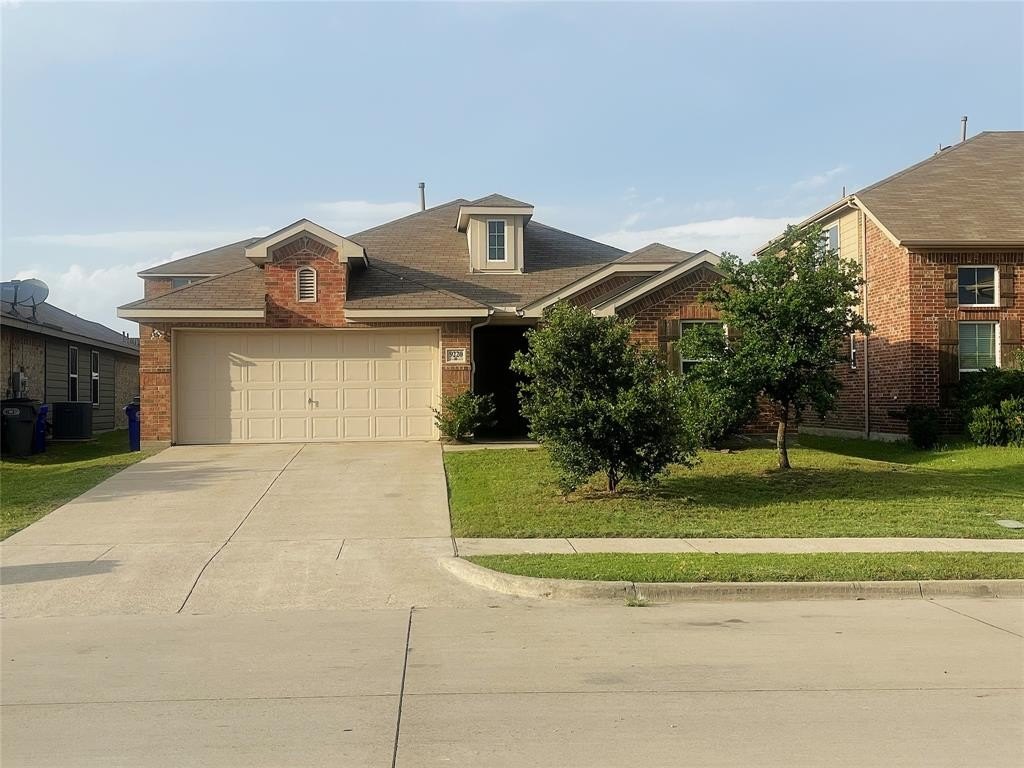 9220 Hawthorne Drive, Forney, TX 75126, 4 Bedrooms Bedrooms, ,2 BathroomsBathrooms,Residential Lease,For Rent,9220 Hawthorne Drive,20966341