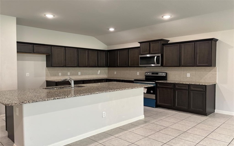 9220 Hawthorne Drive, Forney, TX 75126, 4 Bedrooms Bedrooms, ,2 BathroomsBathrooms,Residential Lease,For Rent,9220 Hawthorne Drive,20966341