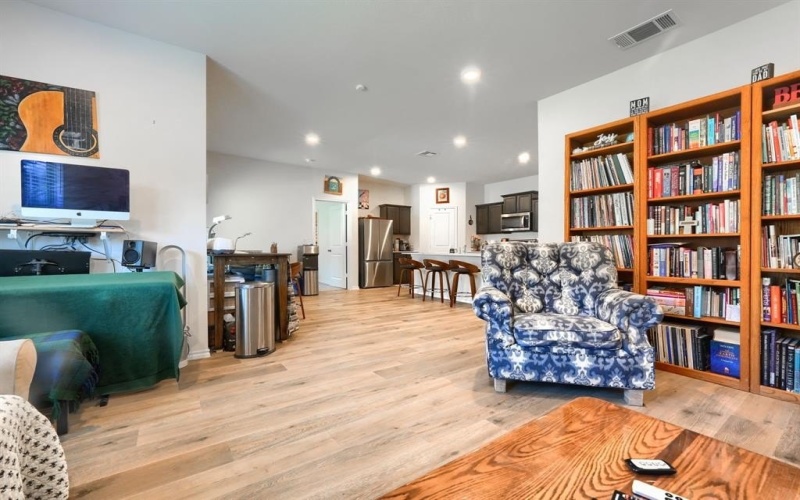 11145 E Chase Lane, Providence Village, TX 76227, 3 Bedrooms Bedrooms, ,2 BathroomsBathrooms,Residential,For Sale,11145 E Chase Lane,20966382