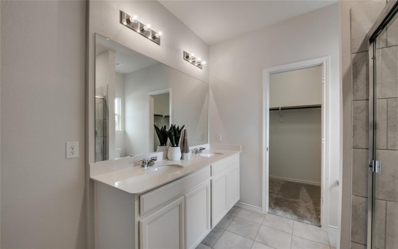 1321 Marlose Street, Fort Worth, TX 76052, 4 Bedrooms Bedrooms, ,3 BathroomsBathrooms,Residential,For Sale,1321 Marlose Street,20966468