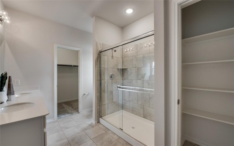 1321 Marlose Street, Fort Worth, TX 76052, 4 Bedrooms Bedrooms, ,3 BathroomsBathrooms,Residential,For Sale,1321 Marlose Street,20966468