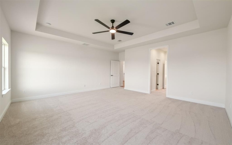 1020 Don Eve Court, Azle, TX 76020, 4 Bedrooms Bedrooms, ,2 BathroomsBathrooms,Residential,For Sale,1020 Don Eve Court,20966502