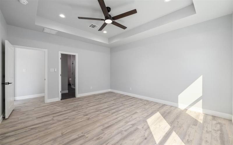 1009 Don Eve Court, Azle, TX 76020, 4 Bedrooms Bedrooms, ,2 BathroomsBathrooms,Residential,For Sale,1009 Don Eve Court,20966515